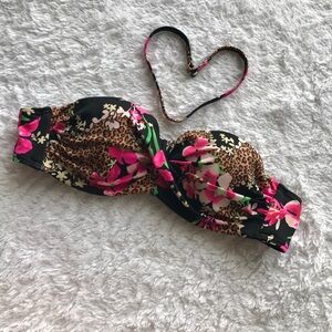 VS Bandeau Bikini Top 🌸